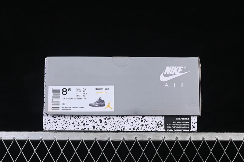 All categories Air Jordan Jordan series basketball shoes Air Jordan 5 Z version Air Jordan 5 "Wolf Grey" AJ5 Joe 5 Wolf Gray basketball shoes DD0587-002